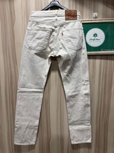 Levi’s 501 Off White Straight Fit Unisex Jeans