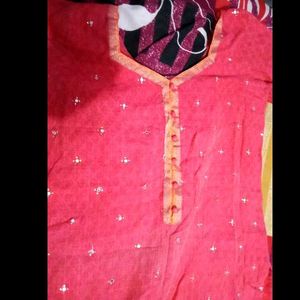 Pink Embellished Kurta