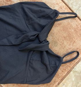 Chic Black Ribbed One-Piece Swimsuit