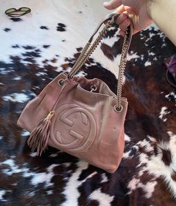 Gucci Shoulder Bag - Pink Leather