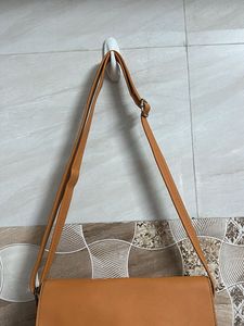 Stylish Brown Crossbody Bag