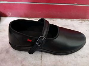 Women Black Buckle Shoes