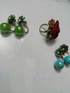 Chic Flower Ring &amp; Ball Earrings Set