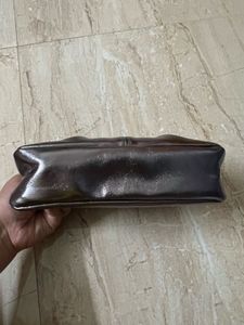 new Loreal Paris Fashion Week Cosmetic Pouch