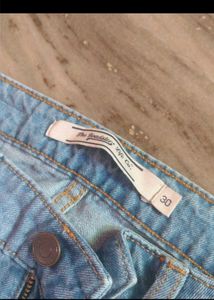 Light Wash Wide Leg Jeans