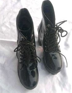 Glossy Black Platform Heel Ankle Boots