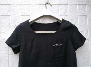 New with tag Chic Black Embroidered T-Shirt