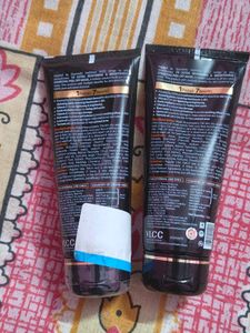 VLCC Charcoal Peel Off Mask (2 Tubes)