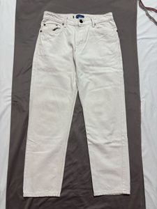 Off-White Straight Jeans