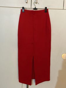 Chic Red High-Waisted Skirt
