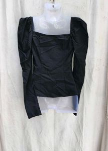 I. Stylish Black Puff Sleeve Top