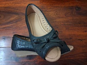 Elegant Women's Sandals