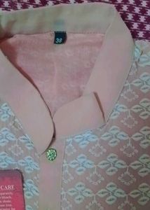 Elegant Embroidered Kurta