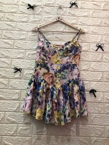 Floral Print Mini Dress☁️🎗️