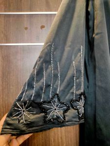 Elegant abaya
