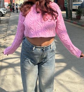 pink sweater