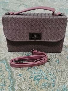 Stylish Woman Crossbody Bag