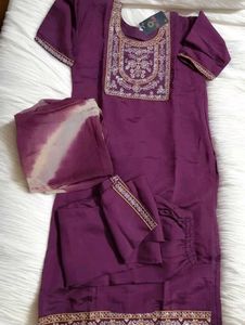 Completely new kurta pant dupatta set with tag