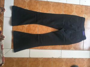 Classic Black Flared Jeans