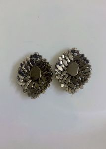 New Elegant Black &amp; Crystal Stud Earrings
