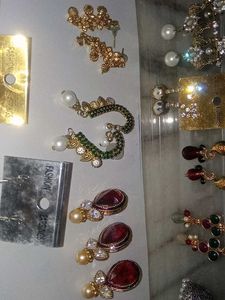 all 13 in 200 Assorted Dangle Earrings