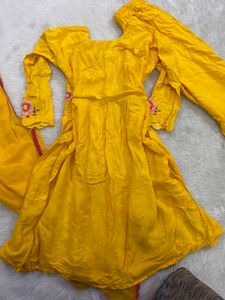 Vibrant Yellow Embroidered 3-Piece Anarkali / Shar