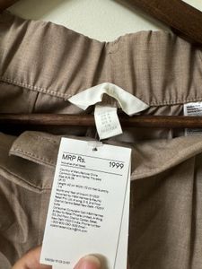 H&amp;M Cropped Ankle Trousers