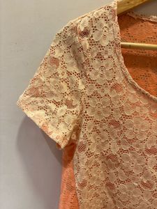 Chic Lace Crop Top