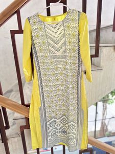 Set of 4 Women's Ethnic Kurta