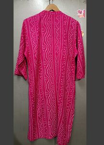 Vibrant Pink Bandhani Kurti