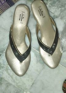 Sparkly Flip-Flop Sandals