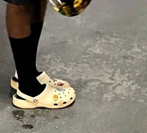 🎀Crocs with food charms &amp; socks