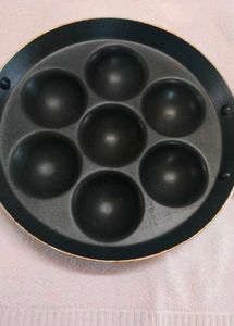 Non-Stick Kuzhi Paniyaram Pan with SS Lid