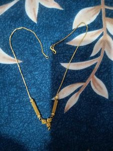 Elegant Gold Necklace