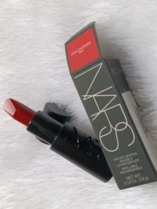 NARS Explicit Lipstick 💕♥️