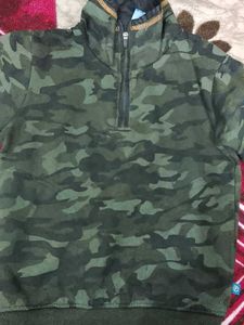 Camouflage Pullover Sweatshirt