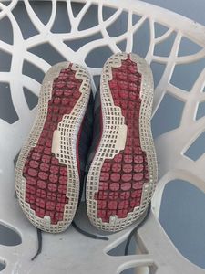 Unisex Shoes Can Be Used By Both Male Anf Female