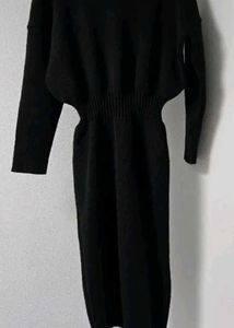 Chic Black Ribbed Bodycon Dress