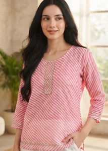 Elegant Pink Striped Kurta