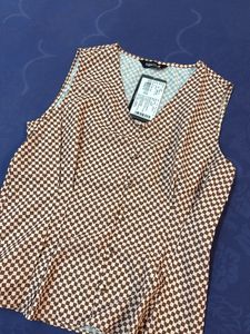 Cute Heart Print Sleeveless Top