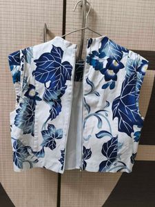 Chic Blue Floral Jacket