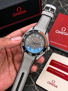 Omega Seamaster Diver 300M Green Dial Watch PREMIU