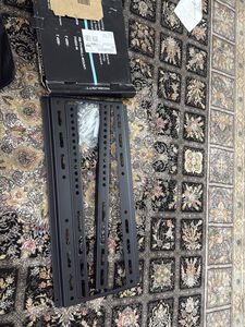 ROBUSTT Heavy Duty TV Wall Stand
