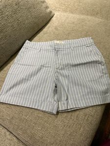 last price Blue and White Striped Pants