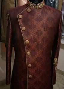 Elegant Men's Embroidered Kurta