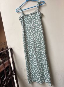 Cute Green Daisy Print Midi bodycorn dress
