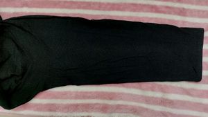 Woman Black Top ✨