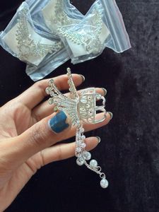 Sparkling Wing Hair Claw Clip with Pearls