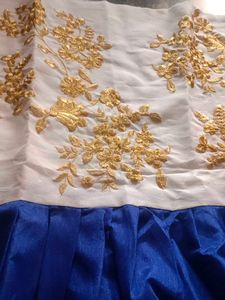 Beautiful Unstitched Long Gown🎀