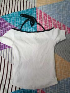 Cute White Ribbed Top with Black Bow